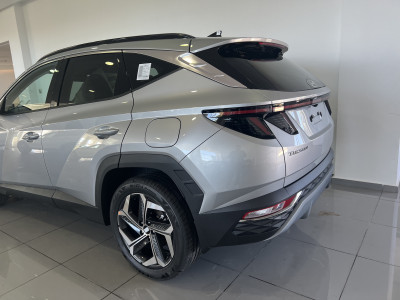 Hyundai tucson 2